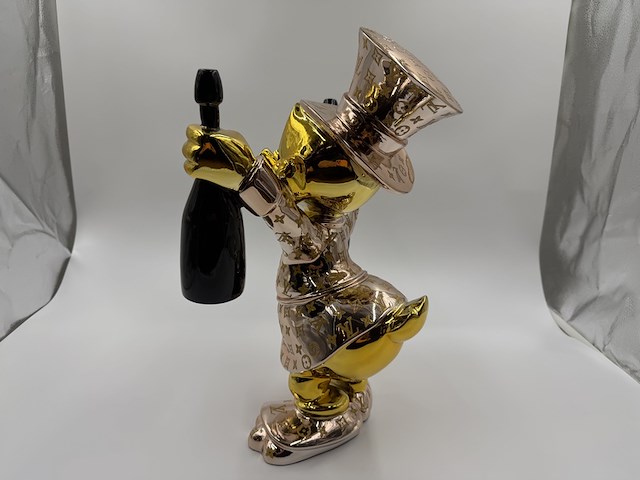 Dagobert duck beeld dom pérignon, lior24 - afbeelding 2 van  10