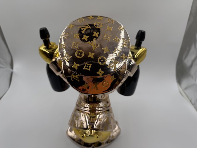 Dagobert duck beeld dom pérignon, lior24 - afbeelding 8 van  10