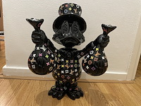 Dagobert duck beeld, lior24, 2025 - afbeelding 4 van  6