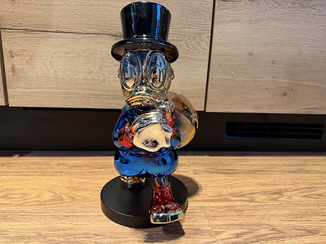 Dagobert duck beeld, lior24, blauw - afbeelding 6 van  6