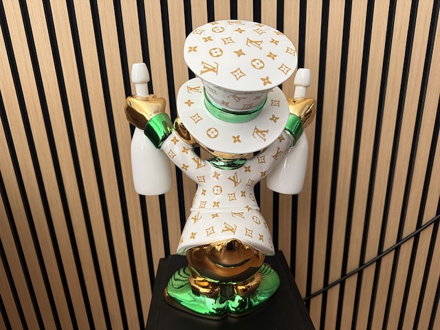 Dagobert duck beeld, lior24, groen/wit/goud - afbeelding 3 van  6
