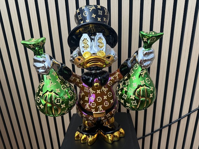 Dagobert duck beeld, lior24, paars/groen/zwart/goud - afbeelding 1 van  6