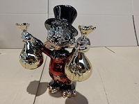 Dagobert duck beeld, lior24, rood, zwart en zilver/chroom - afbeelding 2 van  4