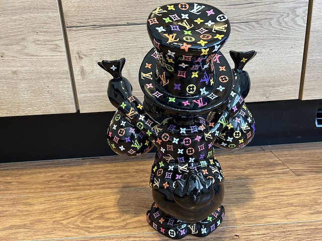 Dagobert duck beeld, lior24, zwart - afbeelding 3 van  4