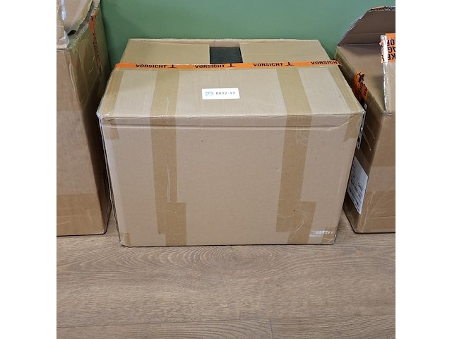 Dagobert duck beeld, lior24, zwart - afbeelding 4 van  4