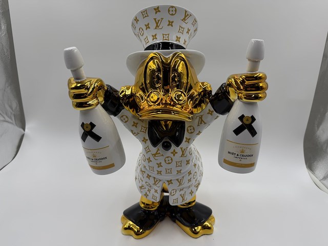 Dagobert duck beeld moët & chandon, lior24 - afbeelding 1 van  13