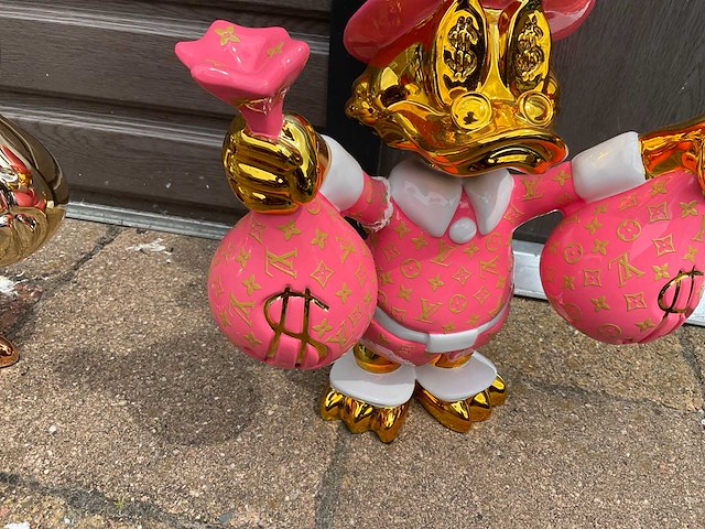 Dagobert duck sculptuur (2x) - afbeelding 11 van  12