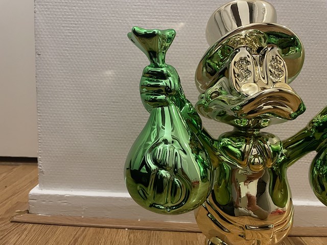 Dagobert duck sculptuur lior24, goud, groen - afbeelding 5 van  9