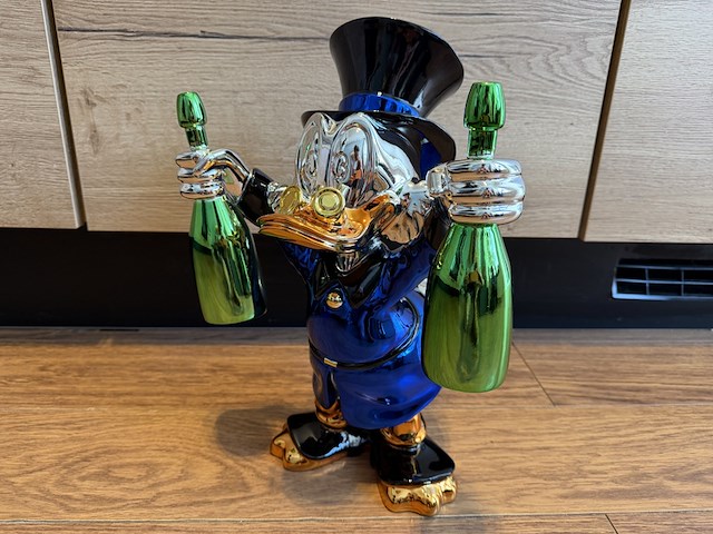 Dagobert duck sculptuur lior24 - afbeelding 3 van  4