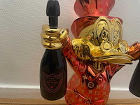 Dagobert duck sculptuur - afbeelding 6 van  6