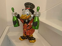 Dagobert duck sculptuur - afbeelding 1 van  10