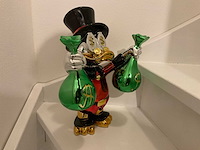 Dagobert duck sculptuur - afbeelding 1 van  6