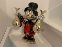 Dagobert duck sculptuur - afbeelding 1 van  7
