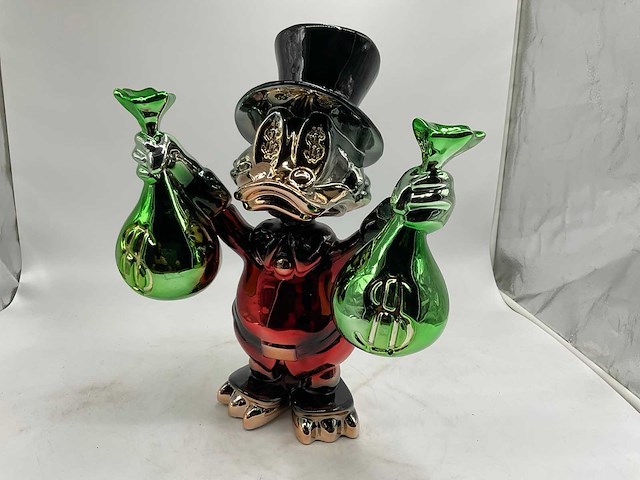Dagobert duck sculptuur - afbeelding 1 van  6