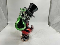 Dagobert duck sculptuur - afbeelding 5 van  6