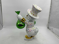 Dagobert duck sculptuur - afbeelding 9 van  9