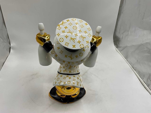 Dagobert duck sculptuur - afbeelding 9 van  9