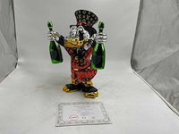 Dagobert duck sculptuur - afbeelding 3 van  10