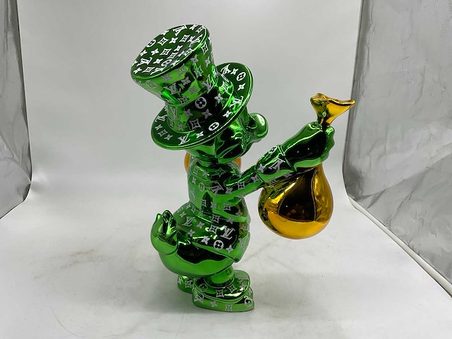 Dagobert duck sculptuur - afbeelding 8 van  8