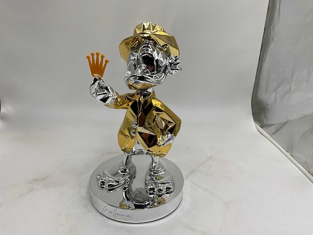 Dagobert duck sculptuur - afbeelding 1 van  7