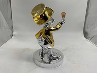 Dagobert duck sculptuur - afbeelding 6 van  7