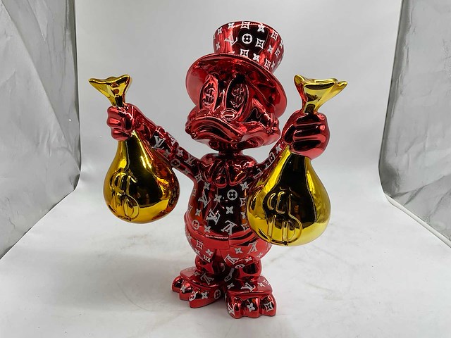 Dagobert duck sculptuur - afbeelding 1 van  7