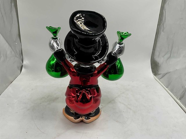 Dagobert duck sculptuur - afbeelding 9 van  9