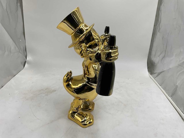 Dagobert duck sculptuur - afbeelding 4 van  9