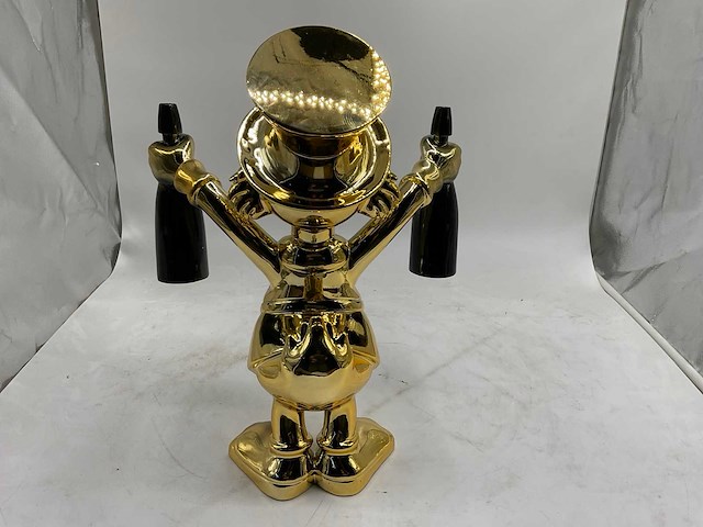 Dagobert duck sculptuur - afbeelding 5 van  9