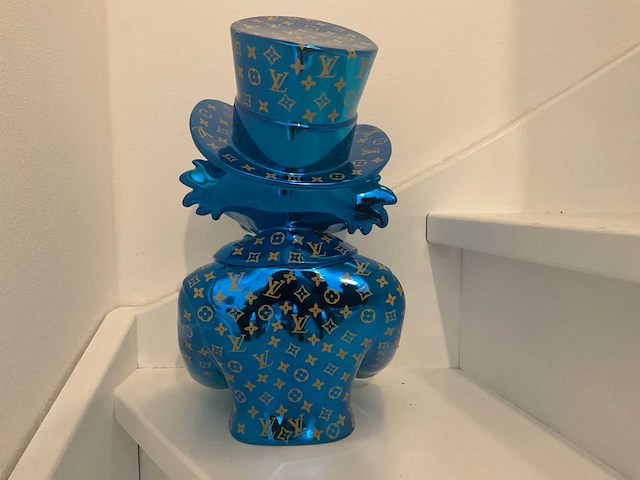 Dagobert duck sculptuur - afbeelding 5 van  6