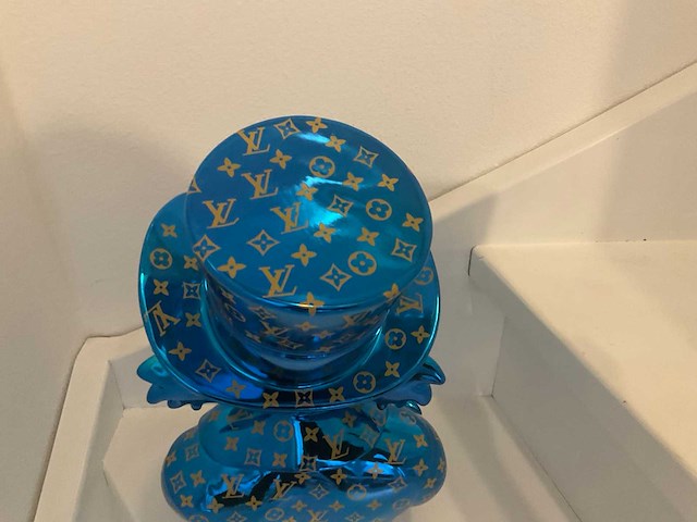 Dagobert duck sculptuur - afbeelding 6 van  6