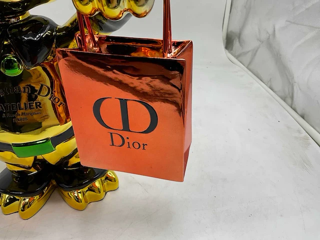 Dagobert duck sculptuur - afbeelding 3 van  9
