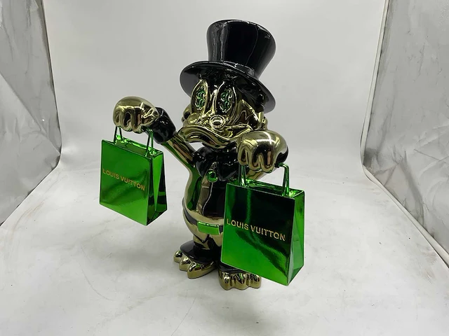 Dagobert duck sculptuur - afbeelding 1 van  9