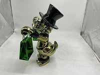 Dagobert duck sculptuur - afbeelding 6 van  9