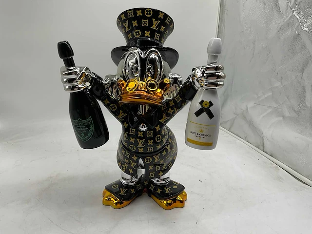 Dagobert duck sculptuur - afbeelding 2 van  9