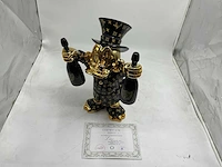 Dagobert duck sculptuur - afbeelding 3 van  7