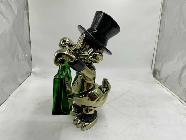 Dagobert duck sculptuur - afbeelding 8 van  11