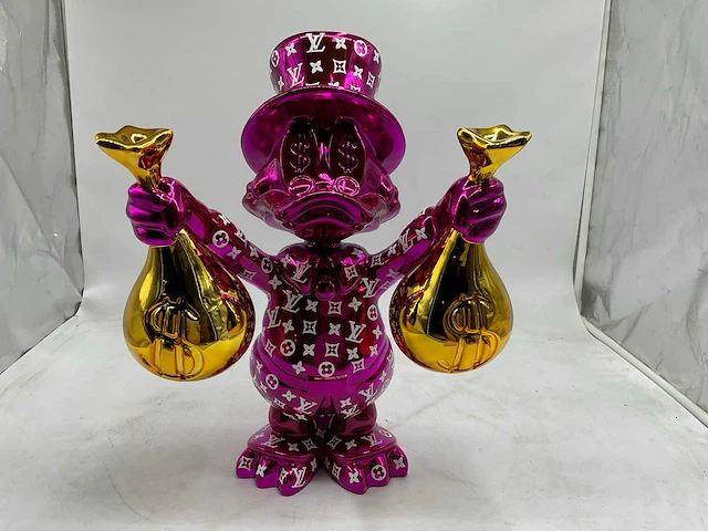 Dagobert duck sculptuur - afbeelding 5 van  12