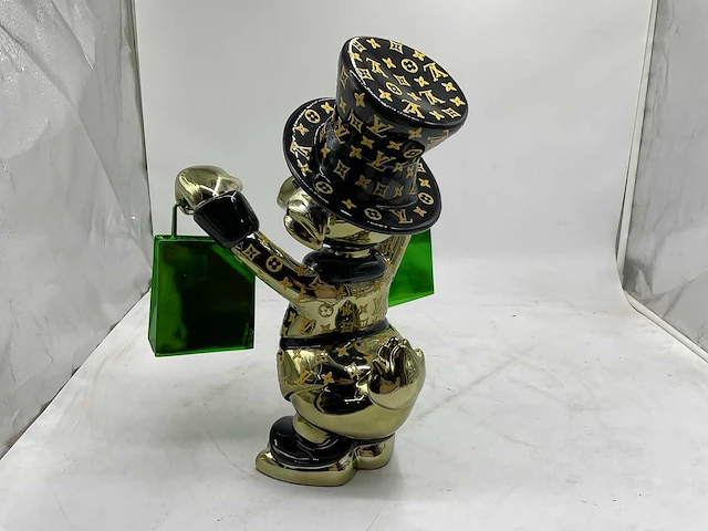 Dagobert duck sculptuur - afbeelding 6 van  8