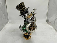 Dagobert duck sculptuur - afbeelding 9 van  12