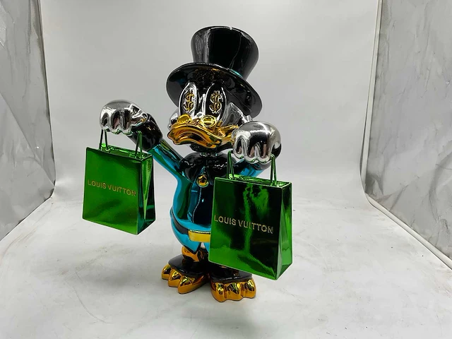 Dagobert duck sculptuur - afbeelding 1 van  11