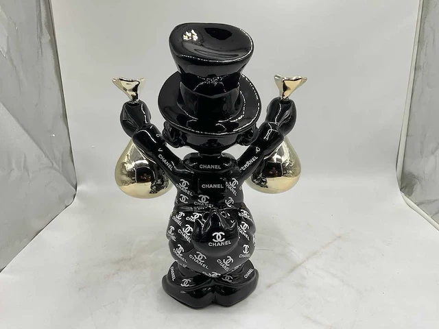 Dagobert duck sculptuur - afbeelding 11 van  11