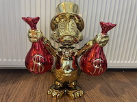 Dagobert duck sculptuur - afbeelding 1 van  12