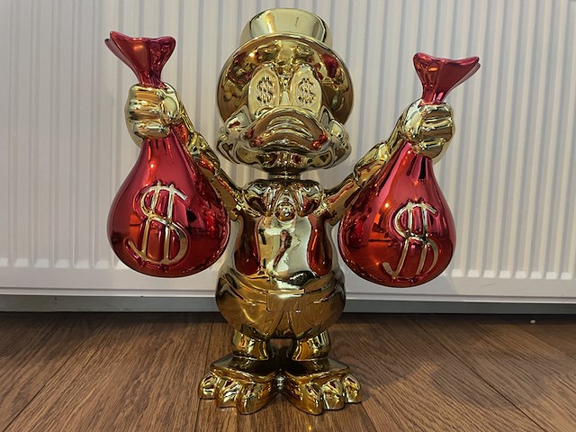 Dagobert duck sculptuur - afbeelding 5 van  12