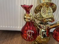 Dagobert duck sculptuur - afbeelding 9 van  12