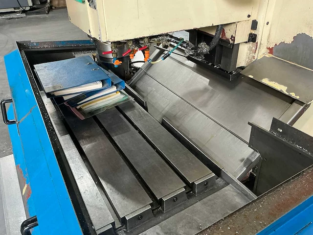 Dah lih - dl-mcv 610 - cnc-milling machine - 1992 - afbeelding 6 van  12