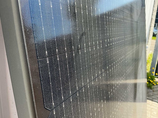 Dah solar plug & play zonnepaneel met stekker aansluiting - afbeelding 8 van  12