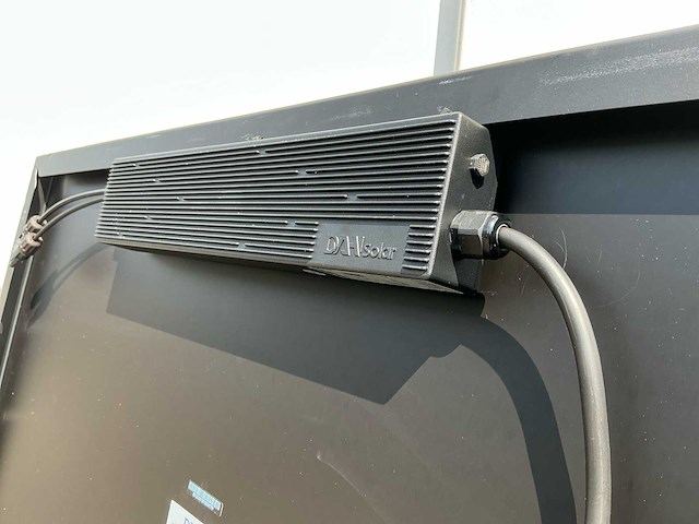 Dah solar plug & play zonnepaneel met stekker aansluiting - afbeelding 10 van  12