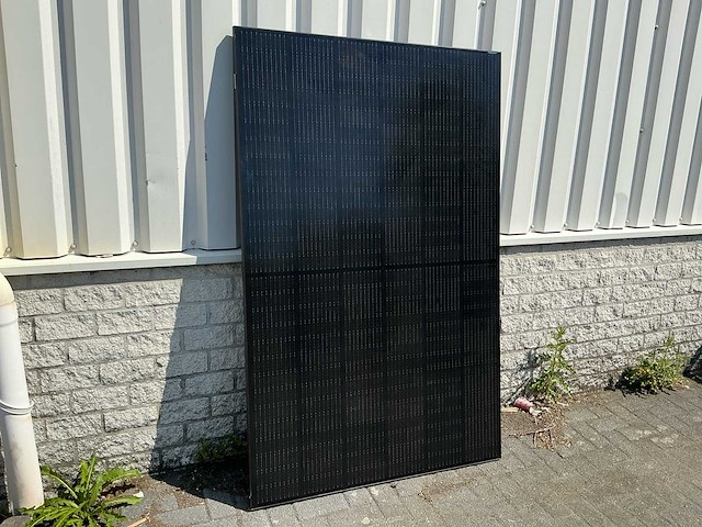 Dah solar plug & play zonnepaneel met stekker aansluiting - afbeelding 2 van  12