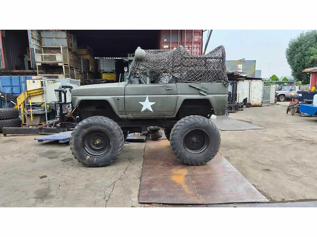 Dahatsu daihatsu monstertruck - afbeelding 4 van  9
